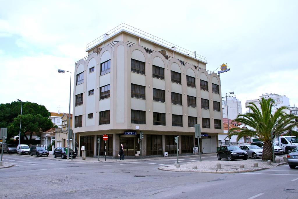 Wot Costa Da Caparica Hotel Exterior photo