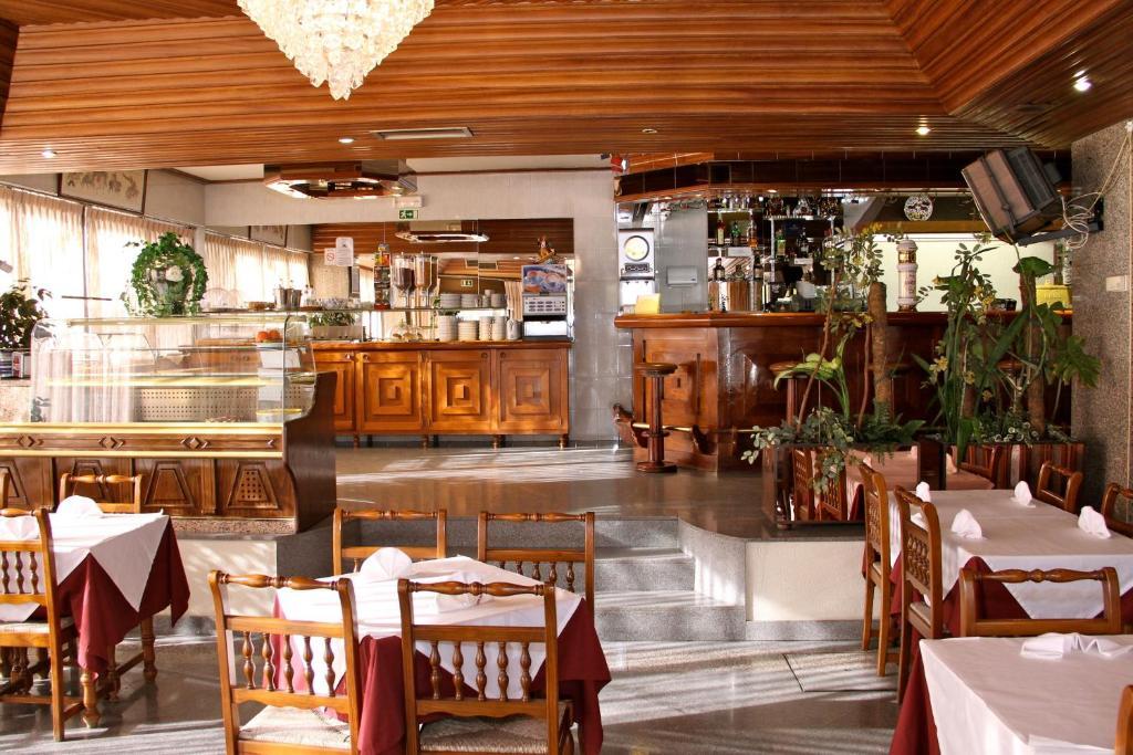 Wot Costa Da Caparica Hotel Exterior photo