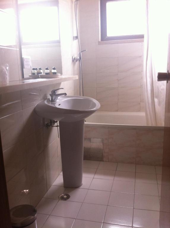 Wot Costa Da Caparica Hotel Room photo
